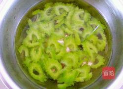 凉拌苦瓜的做法图解7