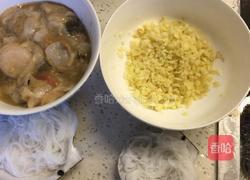 粉丝蒜茸蒸扇贝的做法图解2