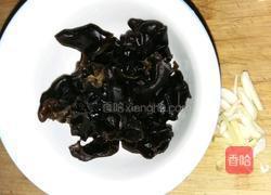 山药炒木耳的做法图解3
