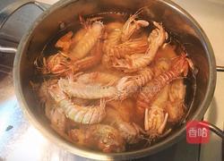 盐水赖尿虾的做法图解2