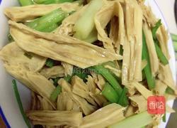 腐竹炒芹菜的做法图解4