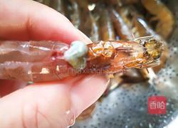 开背吮指茄汁大虾的做法图解4
