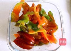 猪肉青椒馅饺子的做法图解6