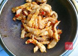 青椒木耳肉丝的做法图解6