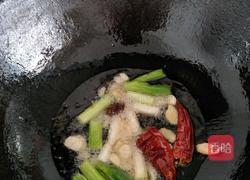 蒜蓉辣酱炖鱼头的做法图解4