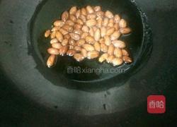 皮蛋擂花生青椒的做法图解4