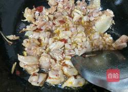 竹笋炒鸡腿肉的做法图解7