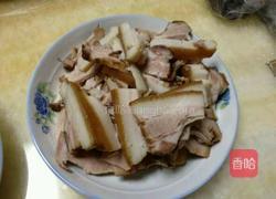 尖椒炒卤肉的做法图解2