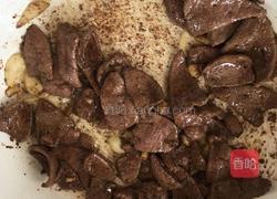 白菜梗炒猪肝的做法图解8