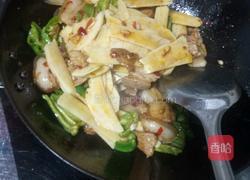 土豆片回锅肉的做法图解12