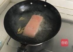蒜泥白肉的做法图解1