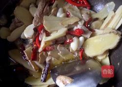 姜辣猪脚的做法图解5