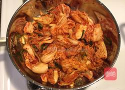 韩式泡菜汤(김치찌개)的做法图解5