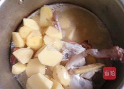 土豆螃蟹汤的做法图解4