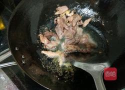 扁豆炒瘦肉片的做法图解7