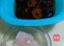 青瓜炒鸡丁的做法图解1