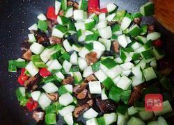青瓜炒鸡丁的做法图解7