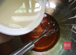 莲蓉蛋黄月饼的做法图解7