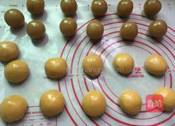 莲蓉蛋黄月饼的做法图解14