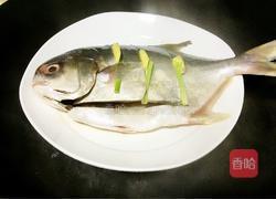 清蒸鲳鱼的做法图解4
