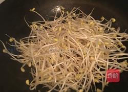 干辣椒炒黄豆芽的做法图解6
