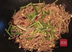 干辣椒炒黄豆芽的做法图解8