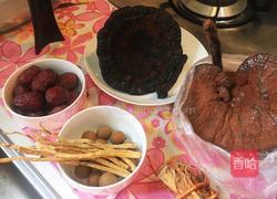 五指毛桃灵芝鸡汤的做法图解1