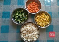 馒头鸡蛋饼的做法图解1