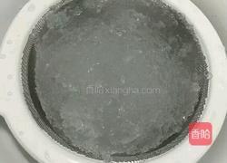 雪燕红枣炖牛奶的做法图解2