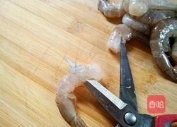 丝瓜酿虾盅的做法图解3