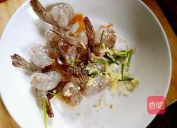 丝瓜酿虾盅的做法图解6