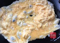 西红柿炒鸡蛋的做法图解3