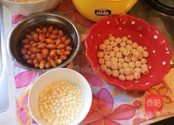 雪梨银耳糖水的做法图解1