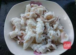 七彩鱿鱼的做法图解2