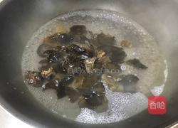 凉拌木耳的做法图解5