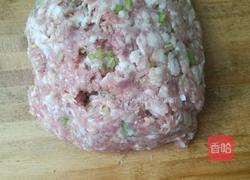 白萝卜肉包子的做法图解1