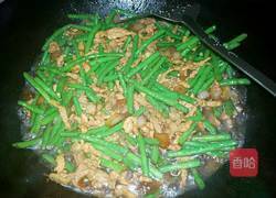 豆角肉丝蒸面的做法图解3