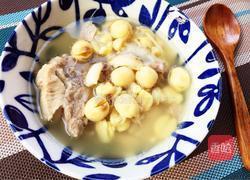 百合莲子猪骨汤的做法图解7