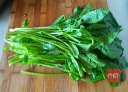 蒜香菠菜的做法图解1