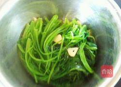 蒜香菠菜的做法图解9