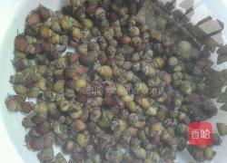 麻辣田螺的做法图解1