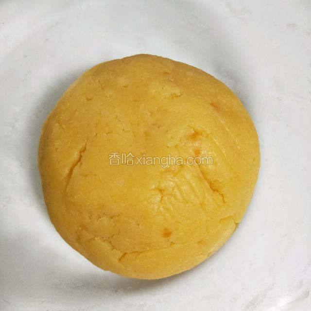 fluff金沙奶黄酥就做好了。