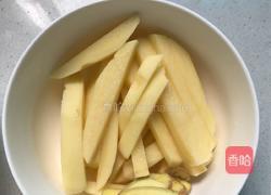 土豆面疙瘩的做法图解1