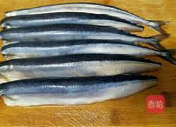 红烧秋刀鱼块的做法图解1