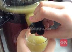 冰凉葡萄香蕉汁的做法图解4