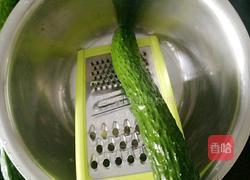 黄瓜鸡蛋饼的做法图解2