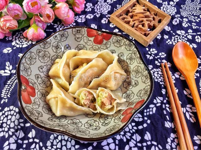 白菜猪肉饺子