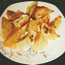 水煎饺 茭白鲜肉饺子的做法[图]