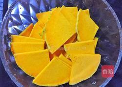 炸南瓜丸子的做法图解1