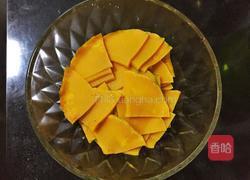 炸南瓜丸子的做法图解2